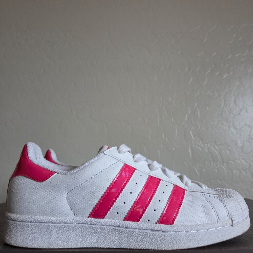 Adidas Superstar J Sneakers Shoes White/Iridescent Hot Pink Big Girls 6.5 DB1210